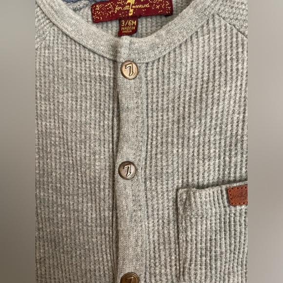 7 For All Mankind Gray Button-Up Kids Waffle Knit Footless Footie size 3/6M - Picture 5 of 6